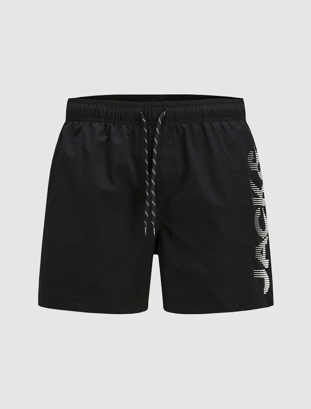 Jack & Jones Badehose in leuchtenden Farben, ideal für den Strand oder Pool. Jack & Jones Badehose in leuchtenden Farben, ideal für den Strand oder Pool.