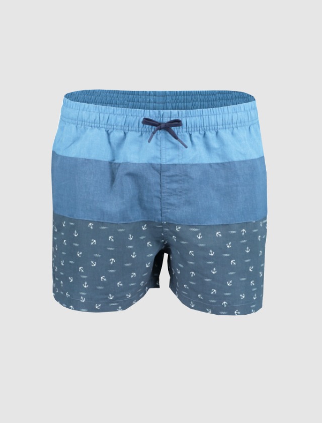 Blaue Badehose mit Ankerdruck, ideal für den Strand oder Pool. Blaue Badehose mit Ankerdruck, ideal für den Strand oder Pool.