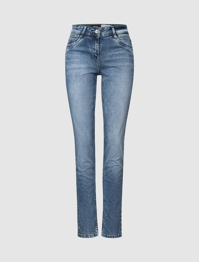 Eine blaue verwaschene Jeanshose.