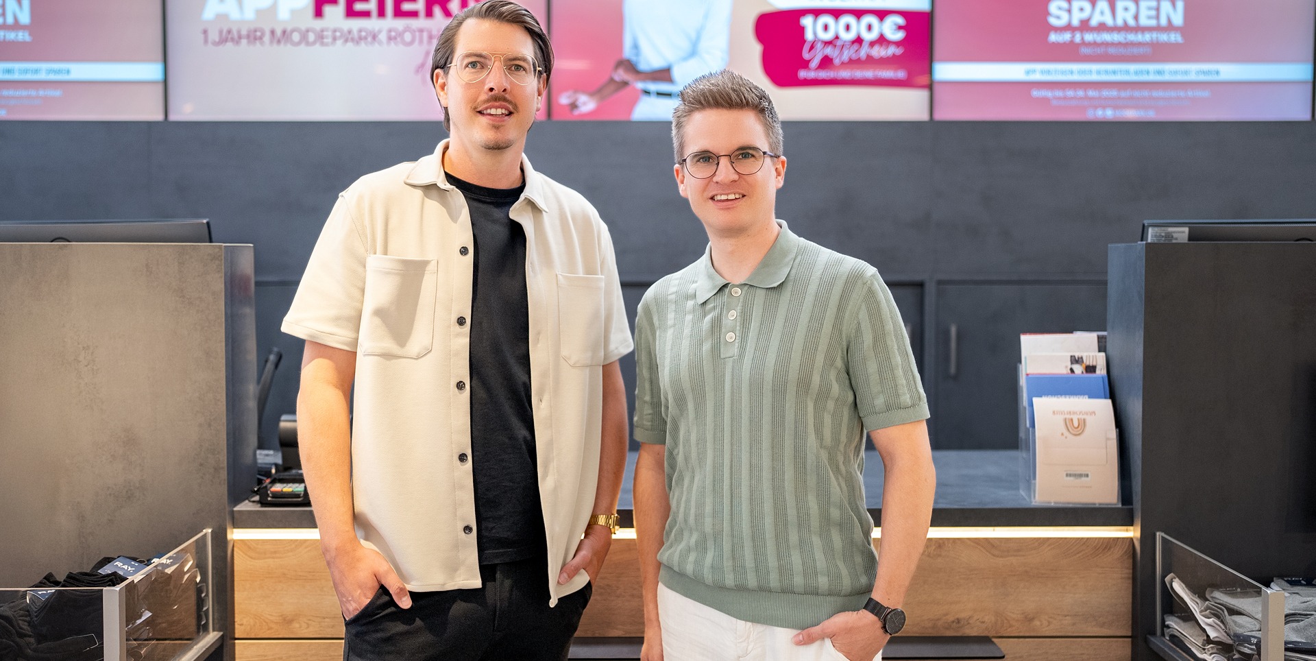 Thomas Howorka, CRM-Manager (links) und Fabian Messner, CEO Modepark Röther Thomas Howorka, CRM-Manager (links) und Fabian Messner, CEO Modepark Röther