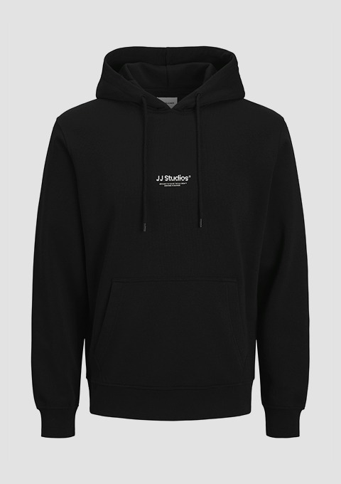 Schwarzer Hoodie mit weißem Logo "JJ Studios".